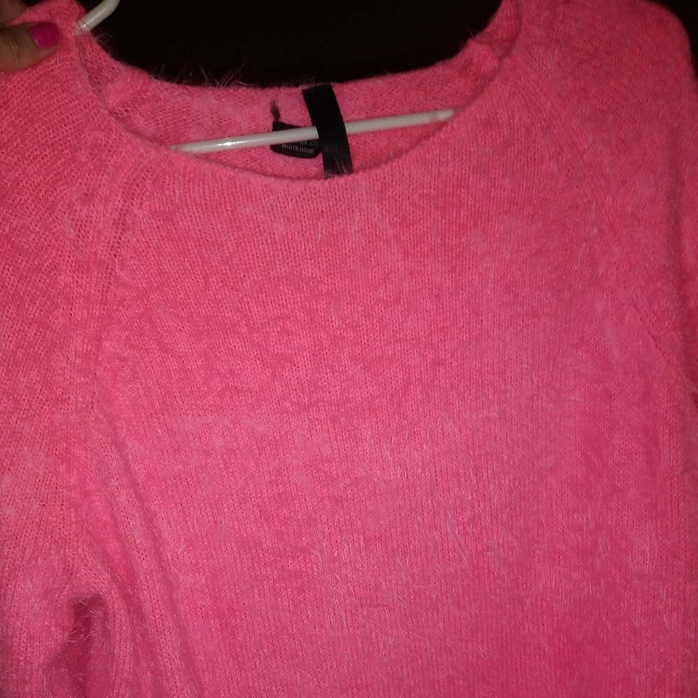 Light pink sweater